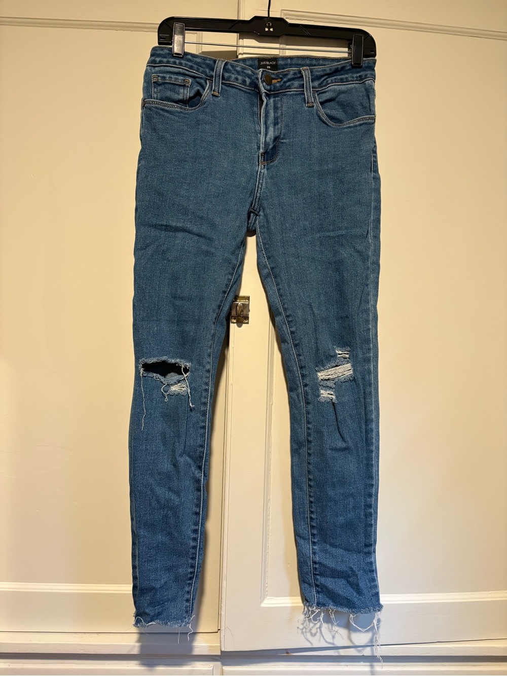 Just Black Distressed Skinny Jeans